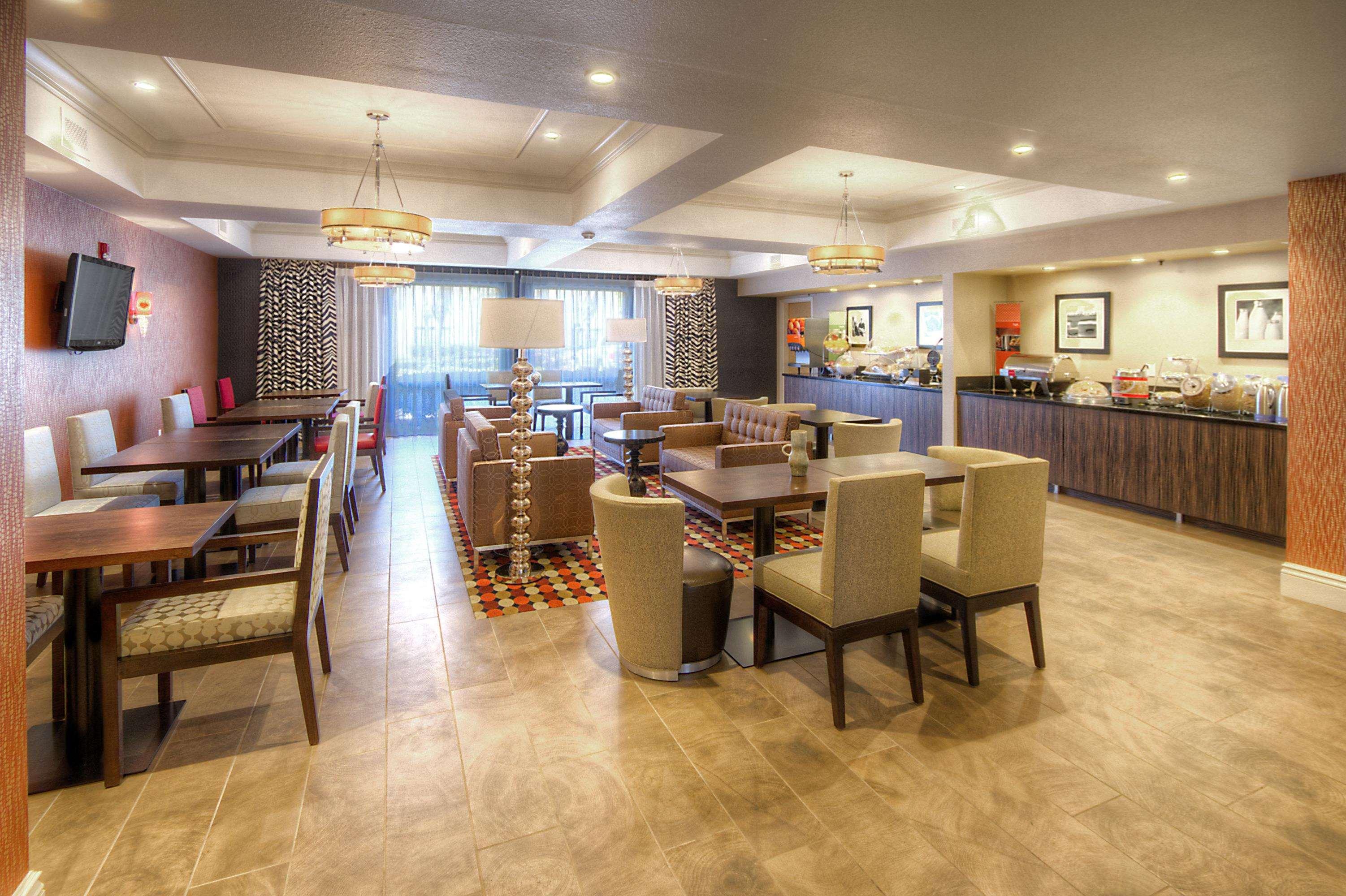 Hampton Inn Фримонт Екстериор снимка